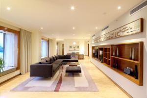 Canary Riverside Plaza Hotel - Hotel Facilities and Amenities