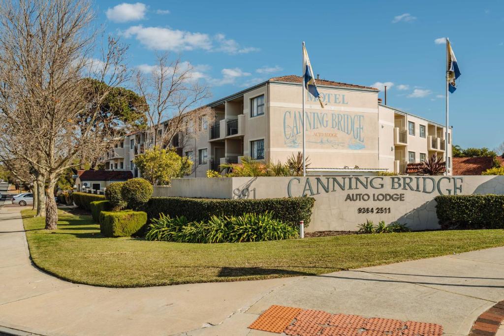 Canning Bridge Auto Lodge - Popular Amenities