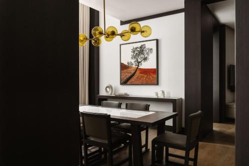 Capella Sydney Review