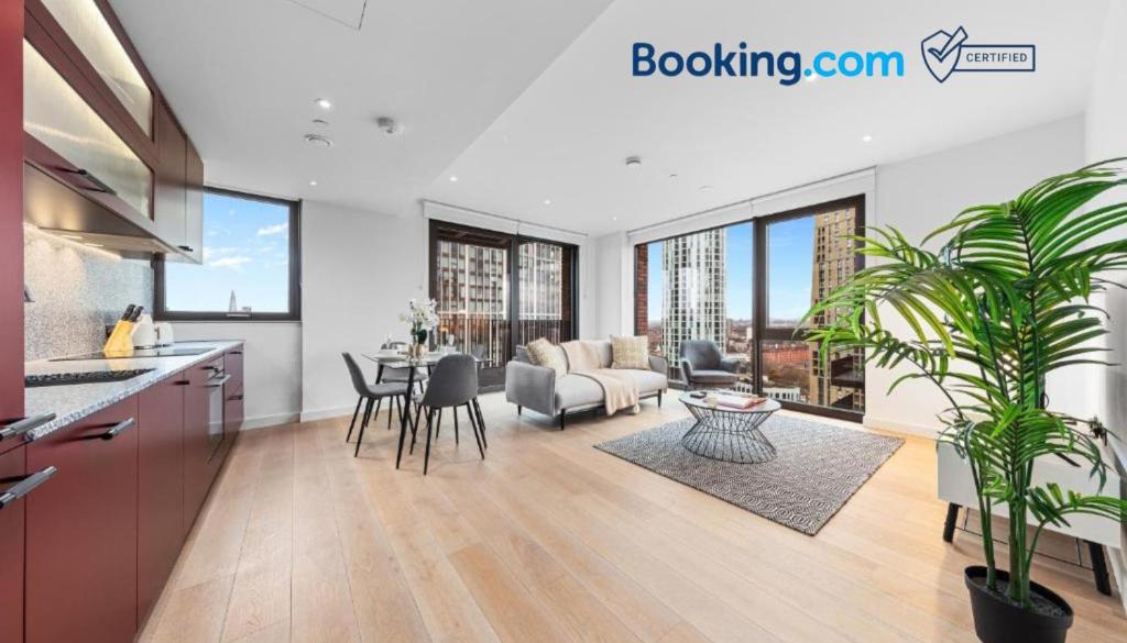 Central London New 2 Bedroom Flat Riverview Balcony Review