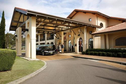 Chateau Elan At The Vintage - Delectable Dining Experiences