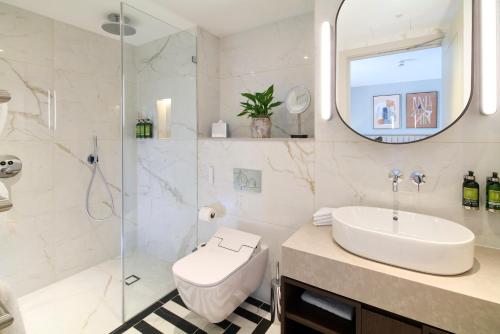 Cheval Phoenix House at Sloane Square - Exceptional Amenities and Comforts