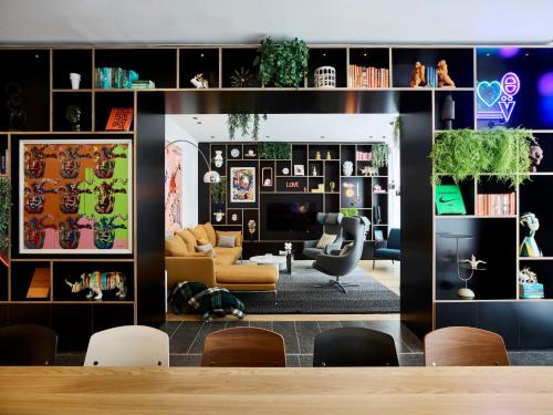 Citizenm London Victoria Station - Guest Ratings and Reviews