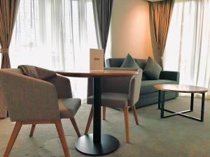 City Edge South Melbourne Apartment Hotel - Room Features and Amenities