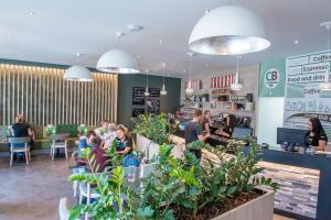 City2Beach Hotel - Hotel Amenities and Services