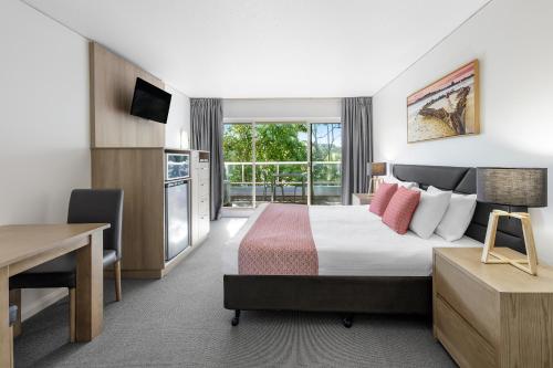 Club Wyndham Coffs Harbour Terraces - Spacious and Well-Equipped Rooms