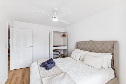 Coastal Scarborough Beach Gem Sleeps4! - Unbeatable Amenities