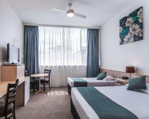 Comfort Inn Regal Park - Room Amenities