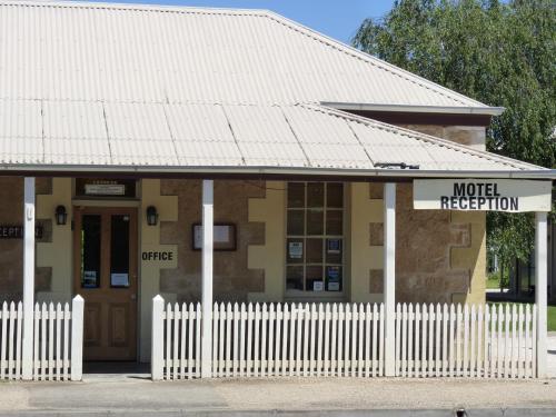 Coonawarra Motor Lodge - Nearby Attractions