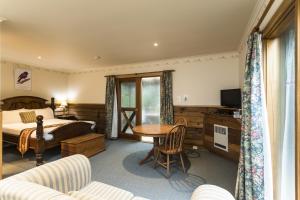 Cradle Forest Inn - Guest Experiences