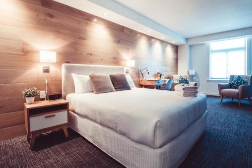 Crown Hotel Surry Hills - Amenities and Facilities