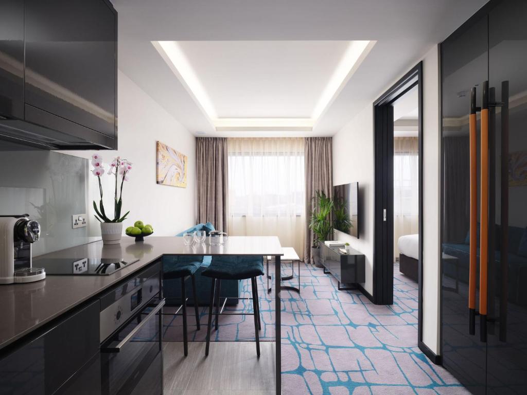 Dao by Dorsett West London Review