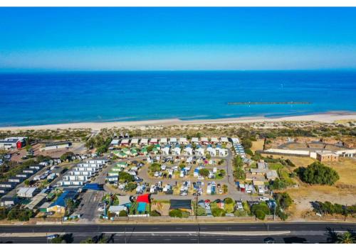 Discovery Parks - Adelaide Beachfront - Cabin Amenities