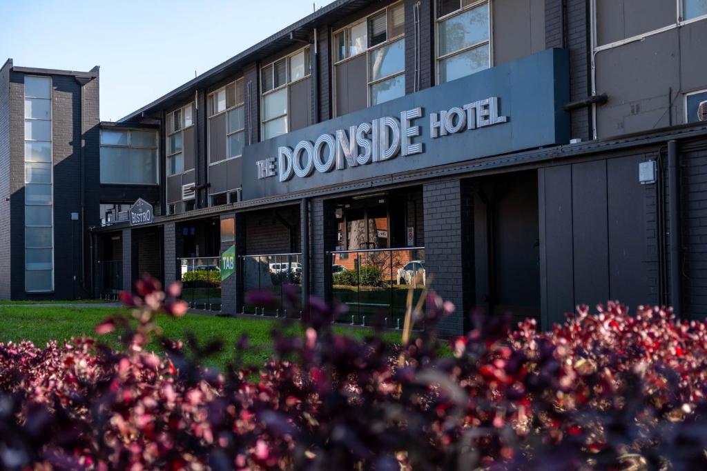 Doonside Hotel Review