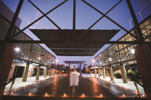 DoubleTree by Hilton Esplanade Darwin - Refreshing Recreational Amenities