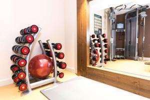 DoubleTree by Hilton London - Hyde Park - Dining Options and Cuisine
