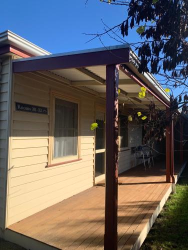 Dunkeld Studio Accommodation - Guest Ratings and Reviews