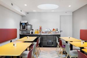 Dutch Design Hotel Vondelpark - Additional Details