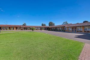 Econo Lodge Savannah Park Tamworth - Room Options and Features
