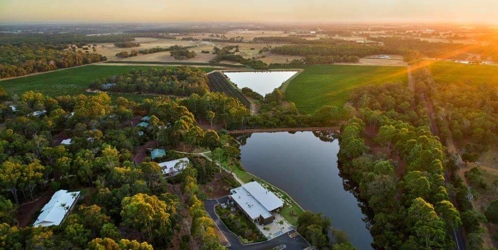 Eight Willows Retreat Review