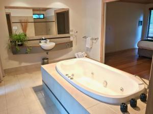 Ellensbrook Cottages - Guest Experience and Reviews