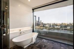 Emporium Hotel South Bank - Dining and Culinary Delights