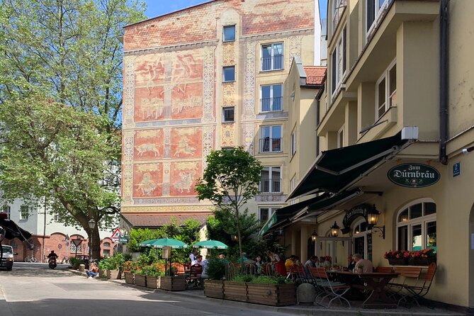 Fall in Love With Munich in a Private Old Town Walking Tour - Cultural Insights and Stories