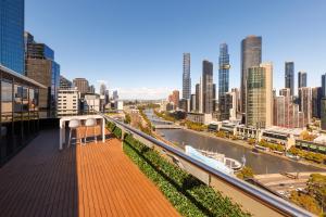 Flinders Luxury Penthouse - Guest Experiences