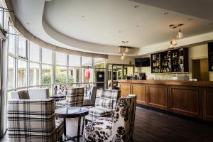 Foothills - Exceptional Facilities