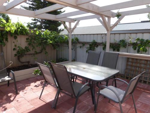 Fullarton Motor Lodge - Shared Amenities