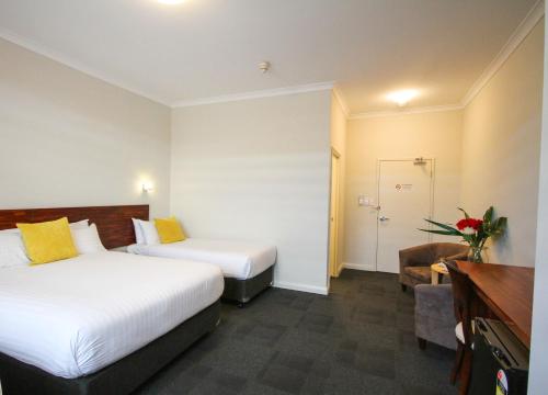 Gallery Hotel - Dining and Breakfast Options