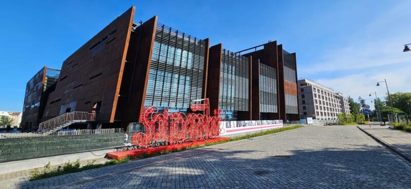 Gdansk: European Solidarity Centre Guided Tour - Historical Context