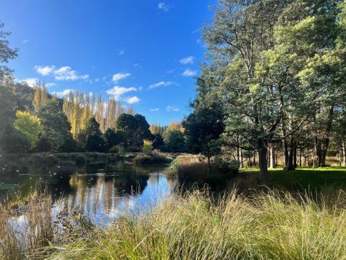 Giants Table and Cottages - Accommodation Options
