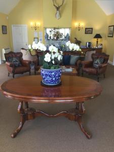 Glen Isla House Bed & Breakfast Phillip Island - Shared Lounge and Amenities