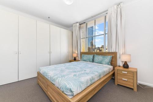 Goldsbrough 2 Bedrooms Split Apartment - Accommodation Details