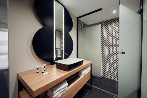 Gr8 Hotel Oosterhout - Guest Ratings and Reviews