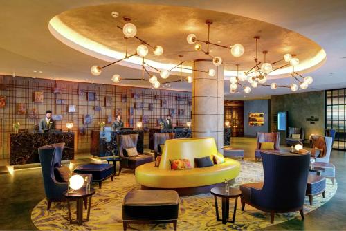 Hilton London Bankside - Impressive Amenities and Facilities