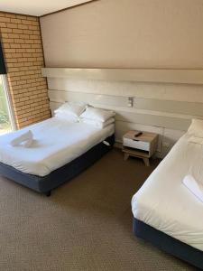 HOPETOUN COMMUNITY HOTEL MOTEL - Exceptional Guest Ratings