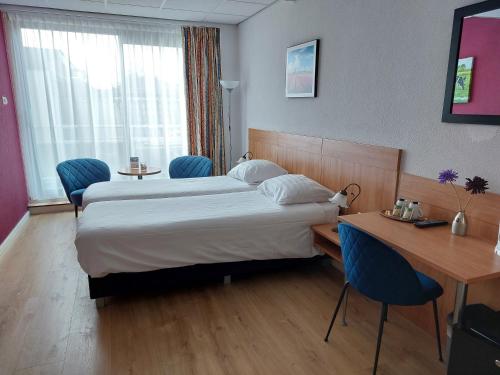 Hotel De Dennen - Accommodations and Amenities