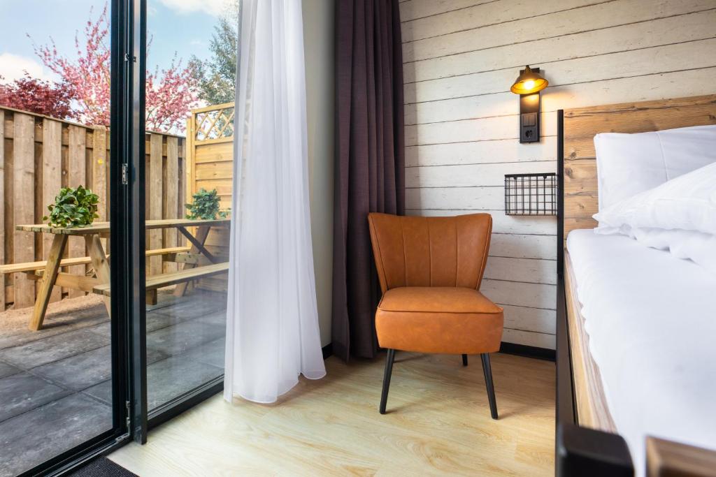 Hotel De Kroon - Room Features