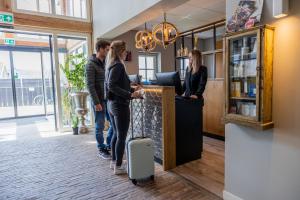 Hotel De Walvisvaarder - Guest Reviews and Ratings