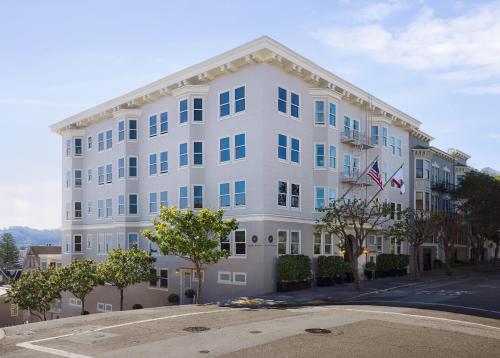 Hotel Drisco - Room Features and Amenities