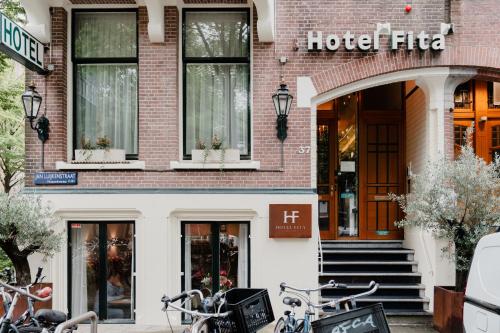 Hotel Fita - Room Amenities and Comforts