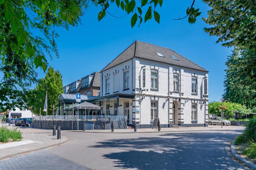 Hotel Millingen - Dining and Entertainment