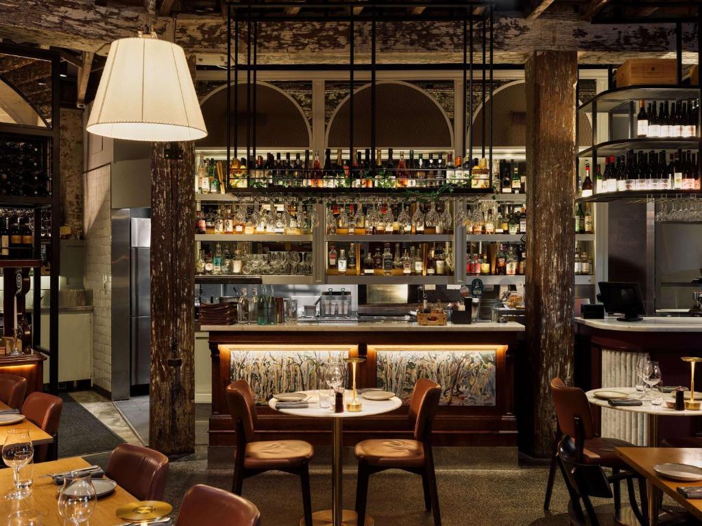 Hotel Woolstore 1888, Sydney – Handwritten Collection Review