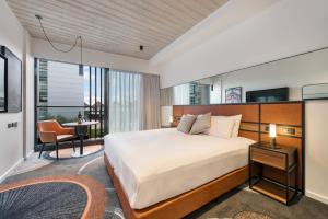 Hoteloco - Popular Facilities and Services