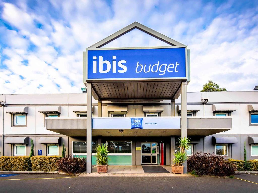 Ibis Budget Wentworthville - Room Features