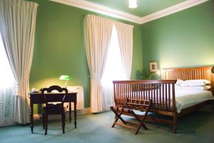 Imperial Fine Accommodation - Amenities and Facilities
