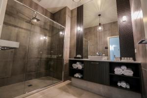 Indulge Apartments - CBD - Accommodation Options