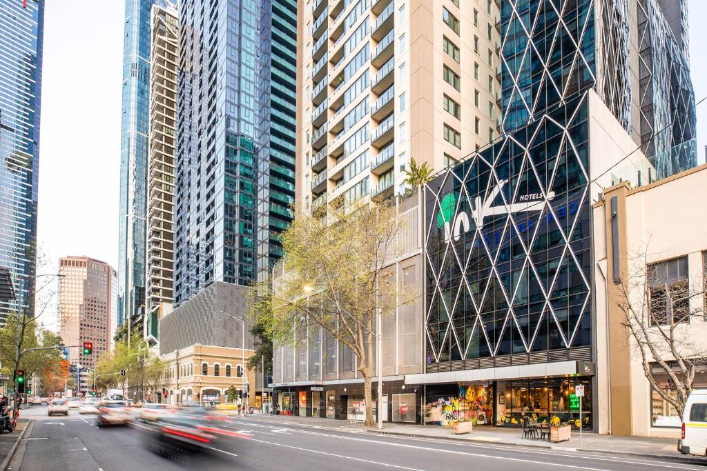 Ink Hotel Melbourne Southbank Review